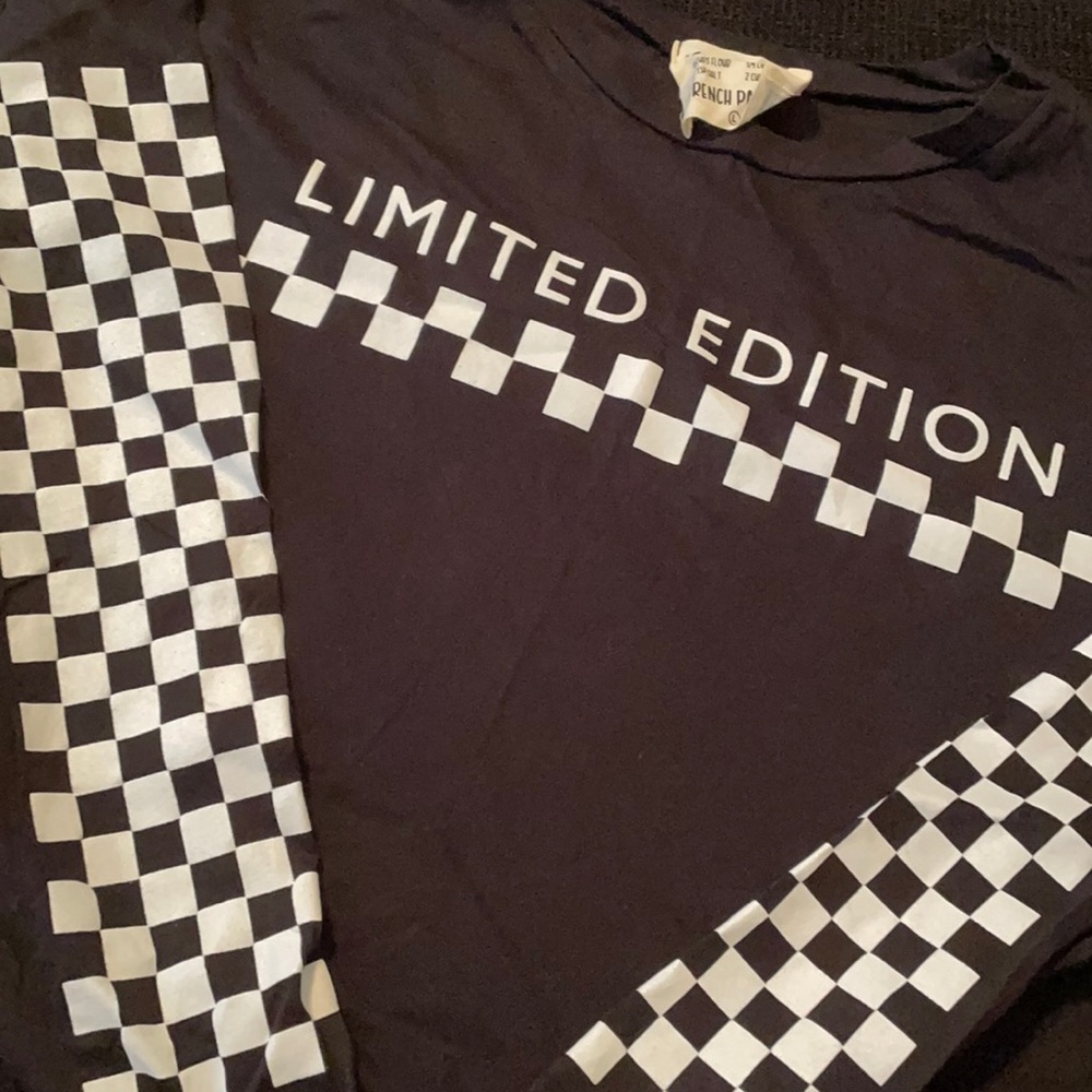Limited edition long sleeve crop size large. Nwot.